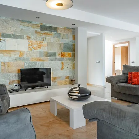 Villa Amanda By