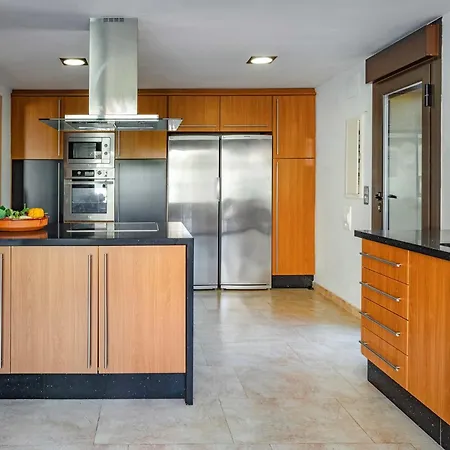 Amanda By Willa Denia