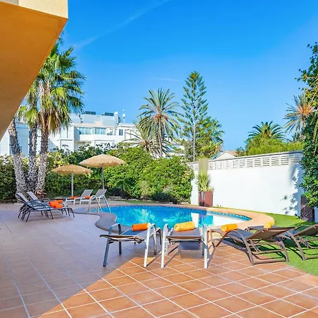 Amanda By Willa Denia